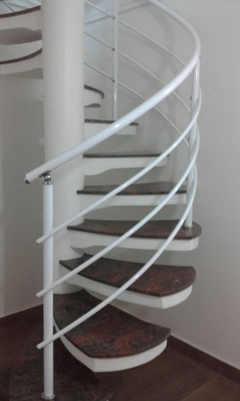 Corrimão de Alumínio para Escada Caracol Preço em Santo Amaro - Corrimão de Alumínio para Escada