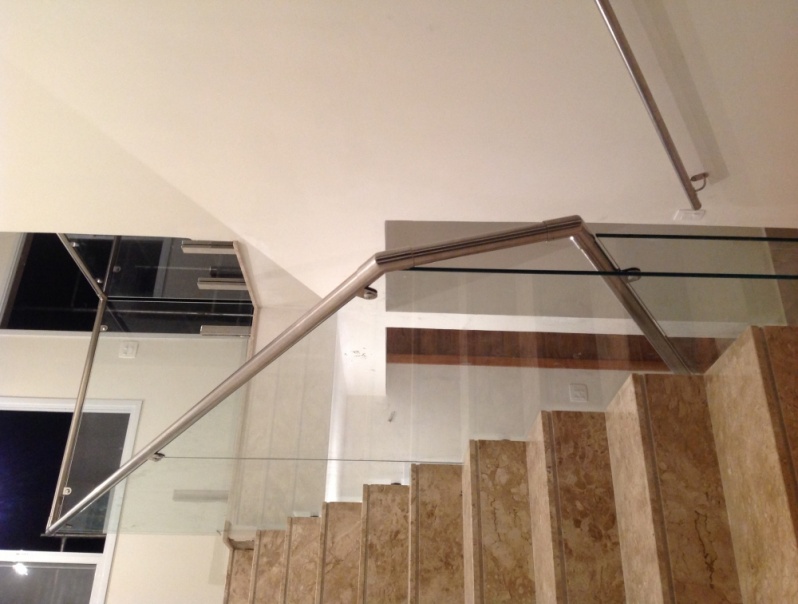 Corrimão de Vidro Preço no Alto da Lapa - Corrimão de Aço Inox para Escada