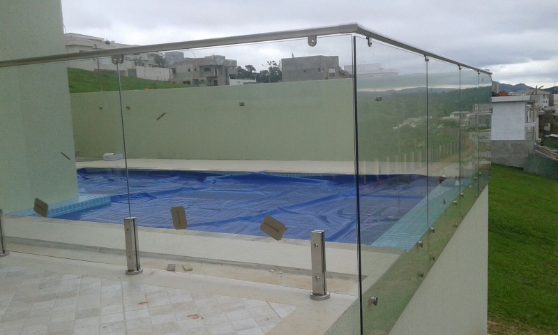 Corrimões de Aço Inox para Piscinas em Sumaré - Corrimão de Aço Inox para Piscina