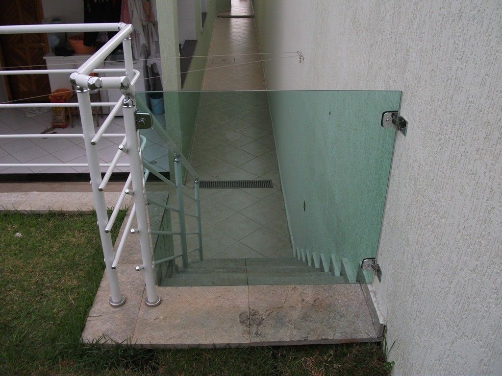 Portãozinho de Vidro para Escada na Consolação - Porta de Correr em Vidro